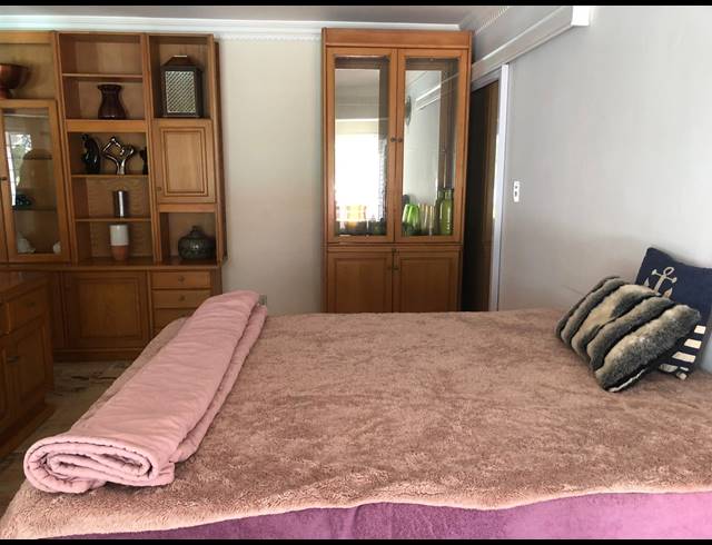 1 BEDROOM MAISONETTE RENTED IN LA LUCIA